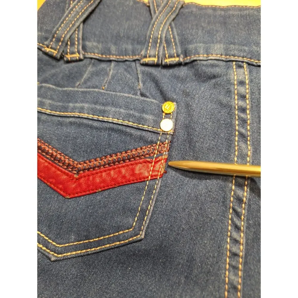 Paparazzi denim Jeans a triple-button high waist and distinctive red Trim